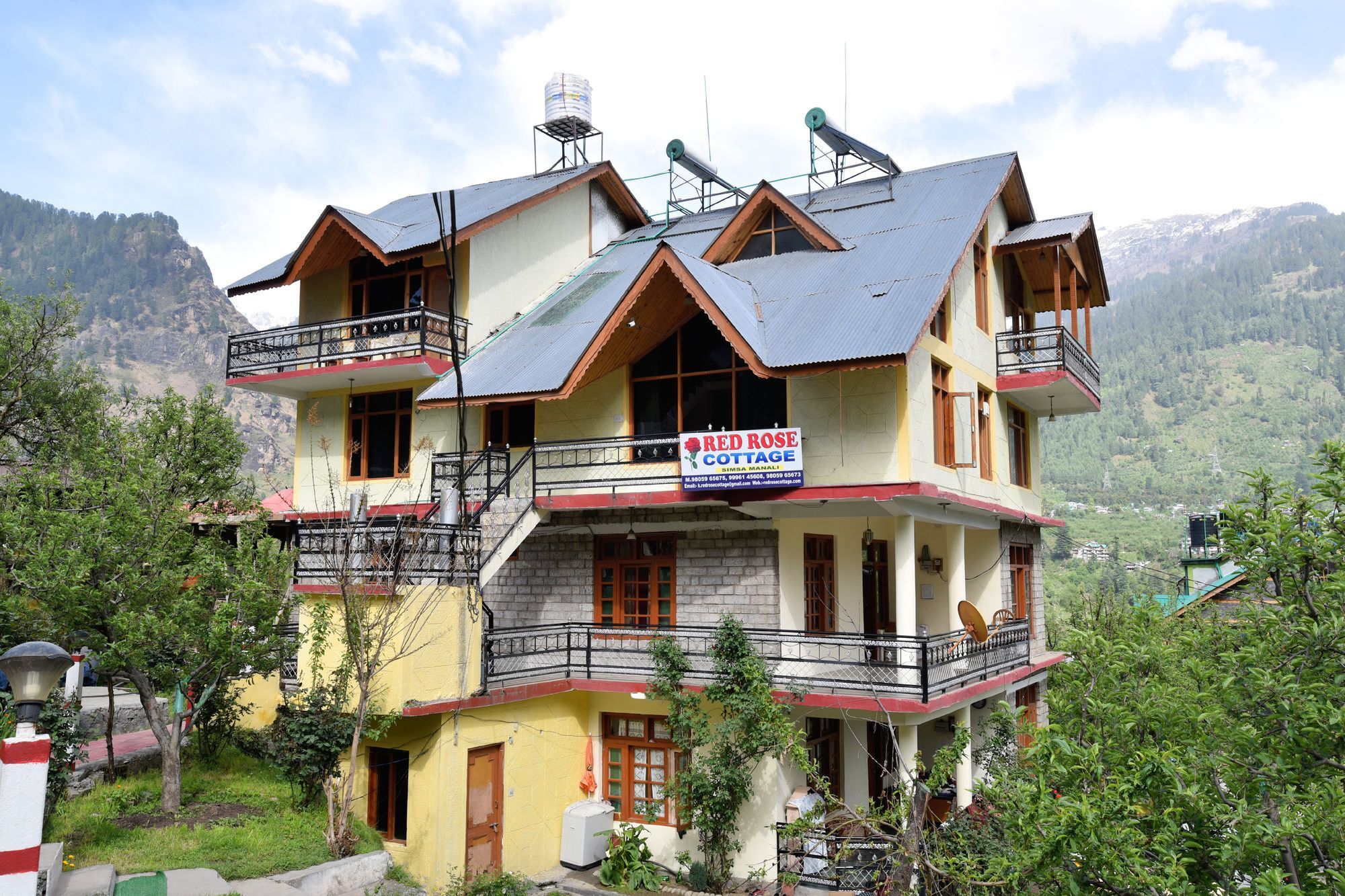 Oyo 13232 Red Rose Cottage Manāli Exteriér fotografie